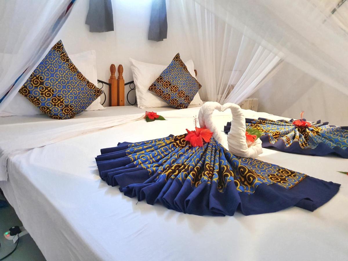 Blue Palm Zanzibar Bed & Breakfast Буейю Екстериор снимка